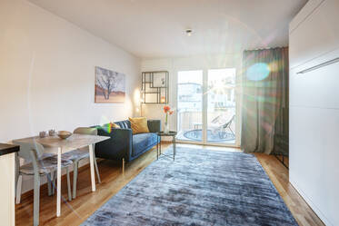 Modernes, voll möbliertes Apartment 