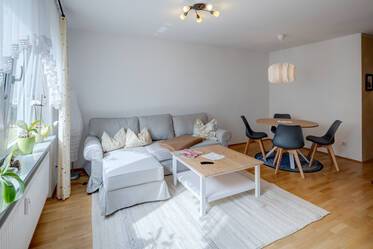 Zentral gelegene 3 Zimmer Wohnung mit kleinem Garten