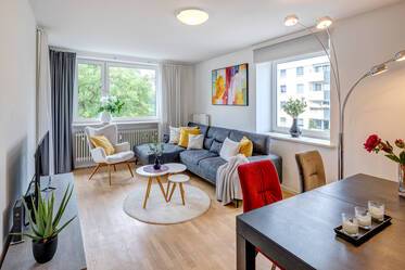 Helle, freundlich möblierte 4-Zimmer Wohnung 