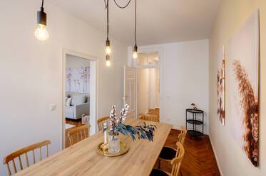 Bestlage: Möblierte 4,5-Zimmer Wohnung 