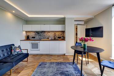 Apartment mit großem Balkon & Blick über Schwabing
