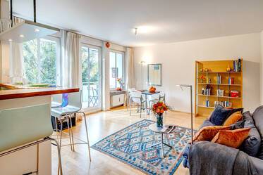Toplage! Helle Balkonwohnung mit schönem Schnitt