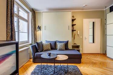 Schöne möblierte Wohnung in Altstadt