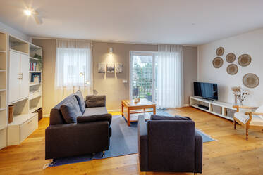Großzügige Maisonettewohnung - östlich von München