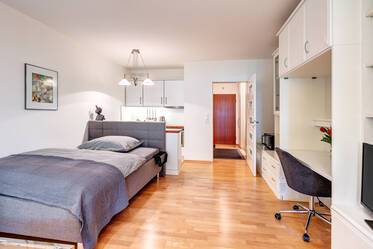 Möblierte Gartenwohnung in Pasing-Obermenzing