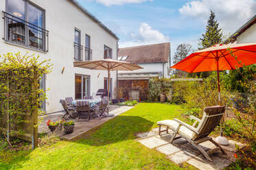 Freistehendes Einfamilienhaus in Neukeferloh