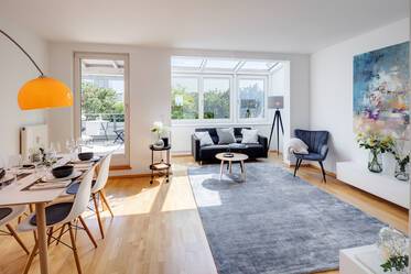 Lichtdurchflutet mit Dachterrasse