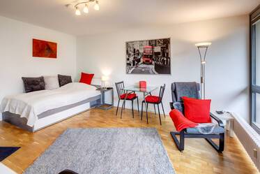 Ruhiges Apartment mit sonnigem Balkon 