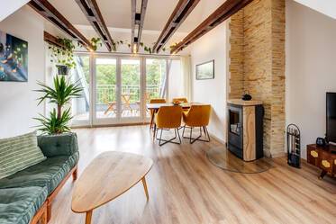 Wunderschöne Wohnung mit Sichtdachstuhl und Dachterrasse