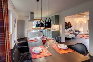 Ruhige 3-Zimmer Wohnung mit Wintergarten und Balkon 
