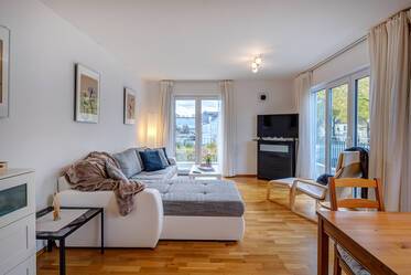 Sehr schöne möblierte Wohnung in Oberschleißheim