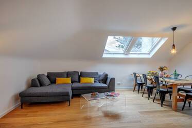 Schöne möblierte Wohnung in Feldmoching