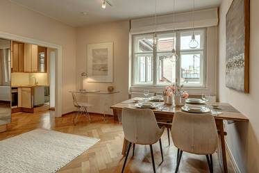 Schönes Altbau-Apartment in Bestlage im Stadtzentrum