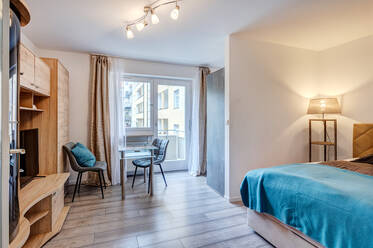 Neuhausen-Nymphenburg: Modernisierte Altbauwohnung