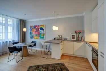 Erstbezug nach Komplett-Renovierung am Prinzregentenplatz