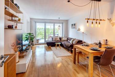 Schöne möblierte Wohnung in Neuhausen