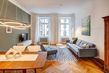 Zentrale Altbauwohnung mit Flair
