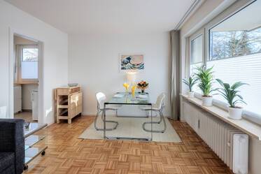 Modern möblierte, helle 1-Zimmer Wohnung 