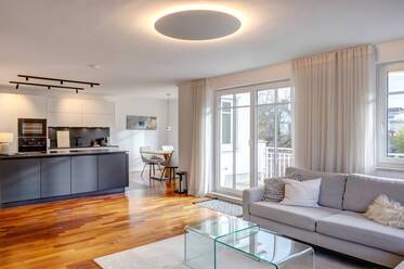 Lichtdurchflutete Wohnung in ruhiger Lage