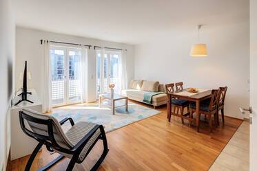 Charmante, sonnige 2-Zimmer-Wohnung mit Weitblick