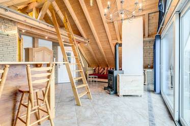 Großzügige Galeriewohnung mit schöner Terasse