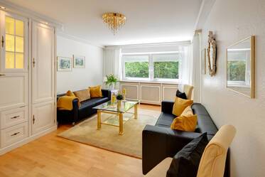 Gemütlich Wohnen mit Blick auf den Hachinger Bach
