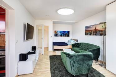 Schöne 1-Zimmer Wohnung mit separater Küche
