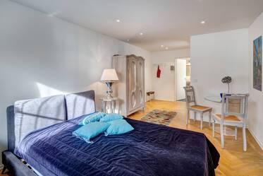 Souterrainwohnung in Toplage Herzogpark