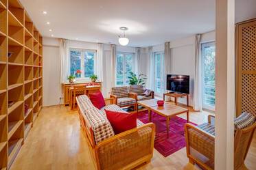 Gemütliche Wohnung mit Blick in den Garten 
