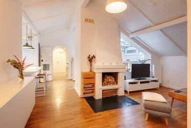 Dachgeschosswohnung mit besonderem Wohngefühl