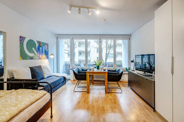 Schöne möblierte Wohnung in Schwabing-West