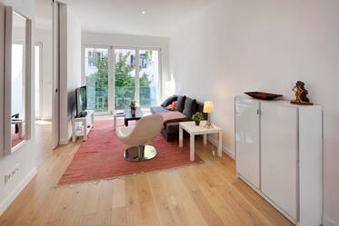 Schöne möblierte Wohnung in Maxvorstadt