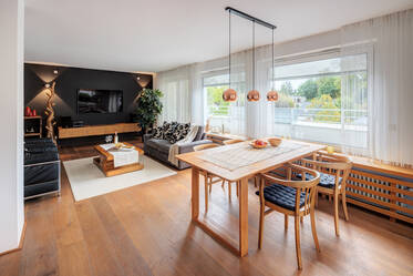 Moderne 2-Zimmer Wohnung mit großer Dachterrasse in Solln