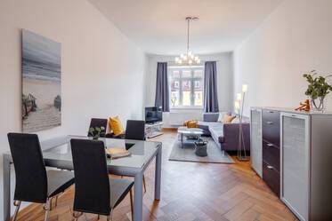 Schöne, neuwertig möblierte Wohnung in Haidhausen