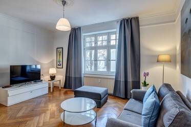 3-Zimmer-Altbauwohnung, Nähe Münchner Freiheit
