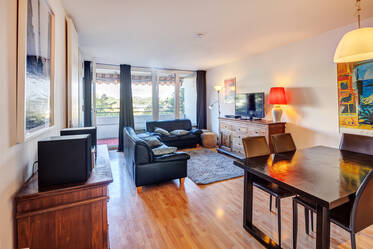 2-Zi Wohnung mit Balkon, Nähe Rosenheimer Platz!