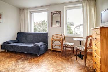 Im Herzen von München, einfach möbl. Apartement