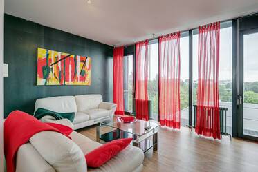 Helle, moderne Wohnung, inkl. Waschmaschine
