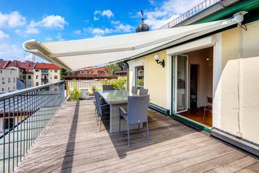 Kleine Penthousewohnung mit großer Dachterrasse 