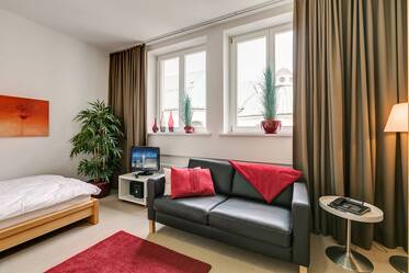 Helle Wohnung im Seitenflügel des Klosters St. Anna