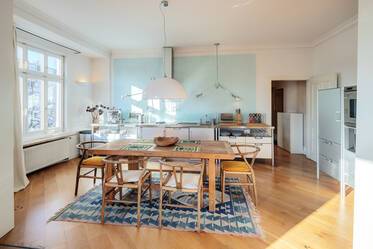 Altbauwohnung mit flexiblem Wohn‑ und Essbereich