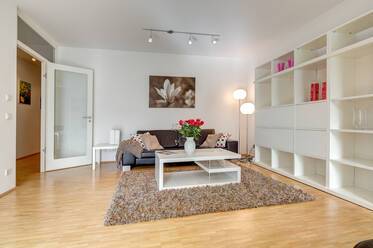 Schöne 2,5-Zimmer Wohnung mit sep. Ankleidezimmer
