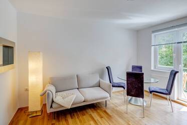Helle und gemütliche Wohnung mit Balkon