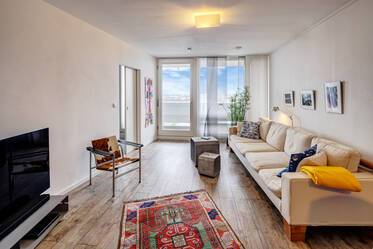 2-Zimmer Wohnung im Olympiadorf mit Balkon und Stellplatz