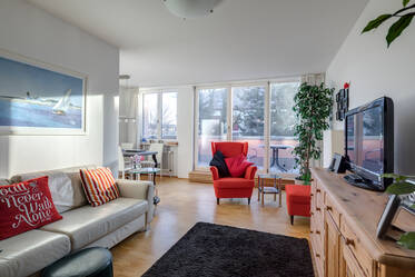 Ruhige und sonnige Teildachgeschoßwohnung, Balkon