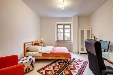Schöne möblierte Wohnung in Laim