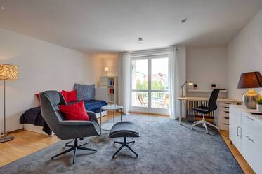 Sonnige und großzügige 1-Zimmer Wohnung in sehr guter Schwabinger Lage