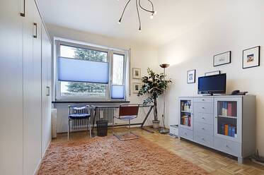 Direkt am Max-Weber-Platz, möbliertes Apartment