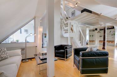 Galeriewohnung in Topwohnlage Nymphenburg