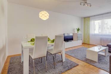 Modern möblierte 2-Zimmer Wohnung
